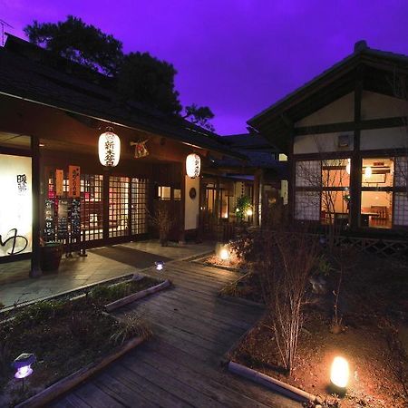Araki Kousen Ryokan จิจิบุ ภายนอก รูปภาพ
