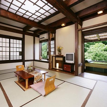 Araki Kousen Ryokan จิจิบุ ภายนอก รูปภาพ